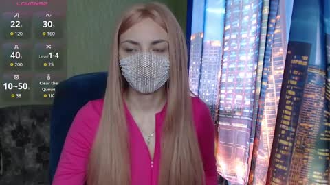 Sophie online show from March 29, 8:47 am