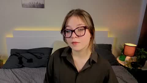 Sophia online show from July 2, 6:19 am