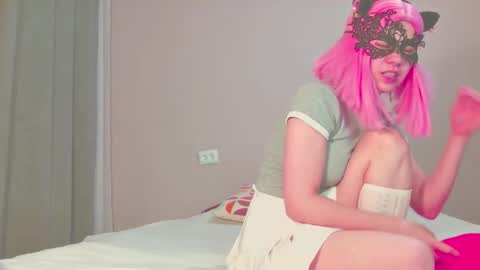 Snapshot of sophiechan69 chatting on March 14, 5:18 pm ShopieChan69 online show from March 14, 5:18 pm
