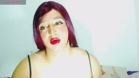 sophiehillsxo online show from June 8, 1:28 am
