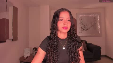 Snapshot of sophiehouston_ chatting on November 30, 11:09 pm Sophie Houston online show from November 30, 11:09 pm