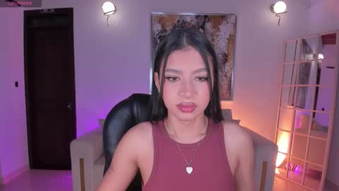 Snapshot of sophiehouston_ chatting on January 9, 4:04 am Sophie Houston online show from January 9, 4:04 am