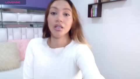 sophie online show from December 11, 6:31 pm