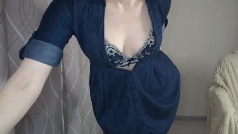 Sophiemisss online show from March 23, 8:29 am