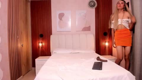 SOPHIE online show from March 7, 11:13 pm