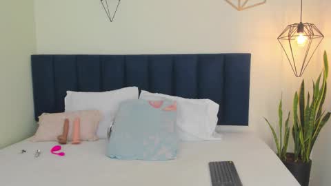 sophieturner_mg online show from November 29, 7:28 pm