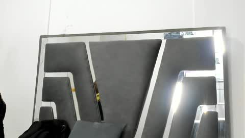 Shopiia88 online show from April 9, 8:03 pm