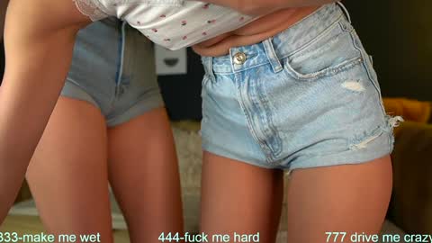 Sophydiva online show from March 4, 6:19 am