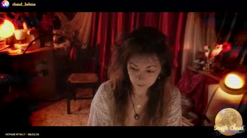 Snapshot of souffle_chaud chatting on February 8, 8:56 pm . . online show from February 8, 8:56 pm