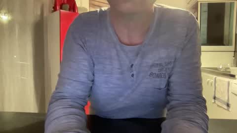 Snapshot of soumisanal2013 chatting on March 26, 9:31 pm soumisanal2013 online show from March 26, 9:31 pm