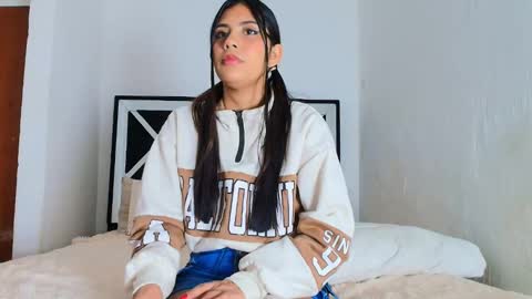 soy_camila01 online show from February 21, 10:55 pm