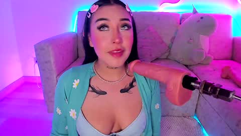 Snapshot of soy_camila_ chatting on February 1, 4:56 am soy_camila_ online show from February 1, 4:56 am