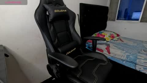 soy_samuel11 online show from June 19, 12:26 am