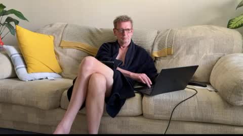 spaceman_fun online show from June 10, 4:17 pm