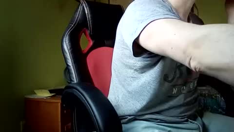 Manu  online show from February 16, 4:42 pm