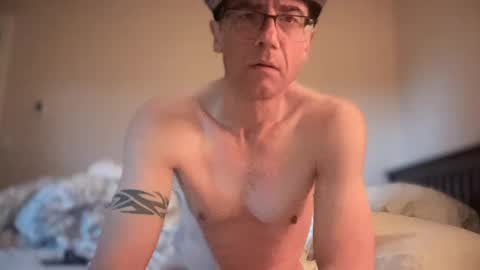 Dad online show from December 7, 7:43 pm