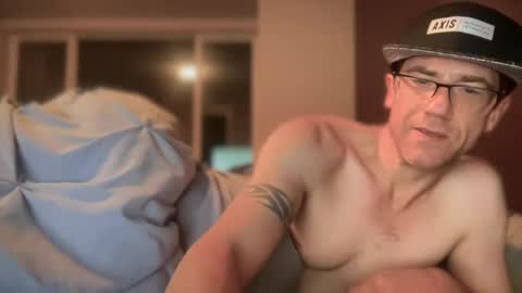 Dad online show from December 23, 4:22 am