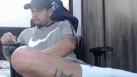     online show from January 10, 6:26 am