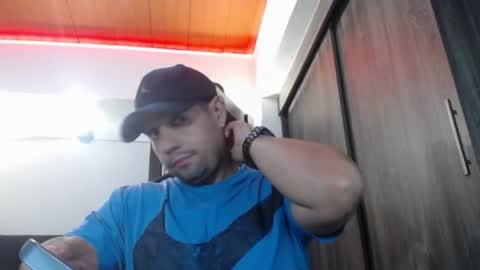     online show from April 19, 5:18 am