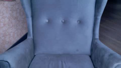 Nicole online show from April 3, 5:49 am