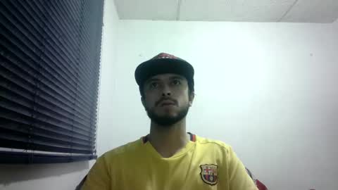 sperm_donor94 online show from December 22, 10:40 pm