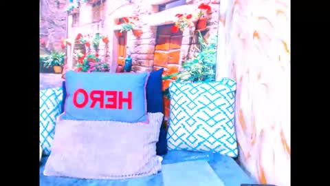 Snapshot of spicybarbie4u chatting on February 9, 11:20 pm spicybarbie4u online show from February 9, 11:20 pm