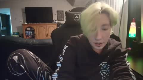 Kova online show from March 16, 1:44 am