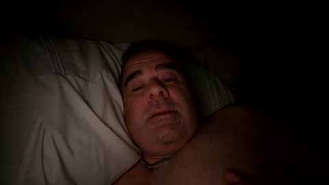 Snapshot of sprtsnut33 chatting on August 6, 2:41 pm sprtsnut33 online show from August 6, 2:41 pm