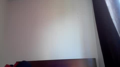 Snapshot of sr_bolaiinas chatting on December 6, 6:28 pm sr_bolaiinas online show from December 6, 6:28 pm