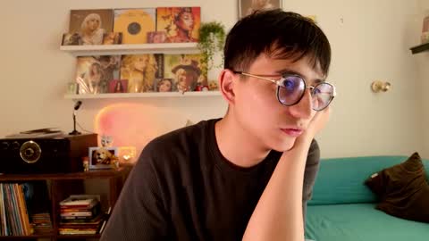 sr_evann online show from March 14, 4:45 pm