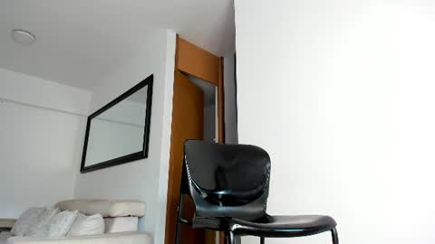 Snapshot of sr_smit_hot chatting on June 25, 7:07 pm ANDR online show from June 25, 7:07 pm