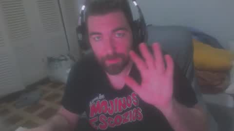 Snapshot of srcolegau chatting on February 22, 11:03 pm srcolegau online show from February 22, 11:03 pm