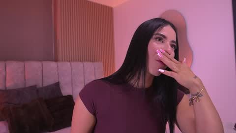 samantha online show from April 15, 7:21 pm