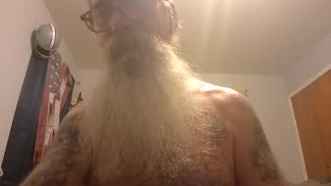 Snapshot of ssdrums3 chatting on February 22, 8:24 am ssdrums3 online show from February 22, 8:24 am