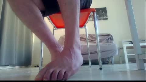 ssenzo online show from April 18, 7:34 am