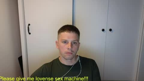 st1vemaster01 online show from May 19, 3:51 pm