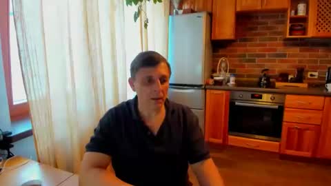stacattoff online show from April 22, 10:39 am
