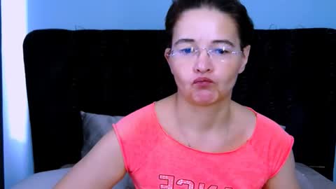 staceydarling online show from February 19, 12:12 pm