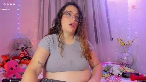 Stacy Boobs  online show from May 16, 12:40 am