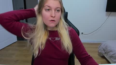 Stacy  online show from January 12, 11:28 am