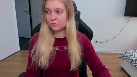 Stacy  online show from March 9, 1:59 pm