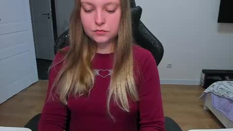 Snapshot of stacy_miraclee chatting on July 11, 6:54 pm Stacy online show from July 11, 6:54 pm