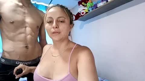 lady online show from August 3, 4:55 pm