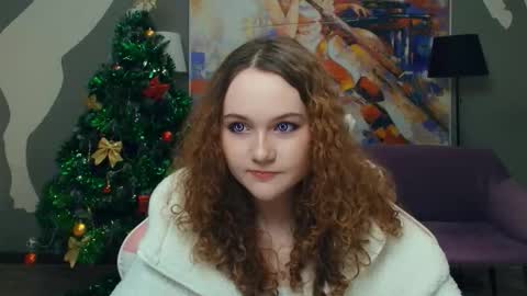 Snapshot of stacyroller chatting on February 19, 6:15 pm Violet online show from February 19, 6:15 pm