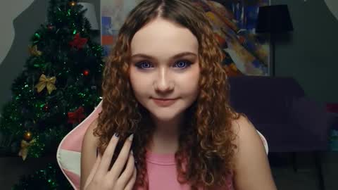 Snapshot of stacyroller chatting on February 23, 6:38 pm Violet online show from February 23, 6:38 pm