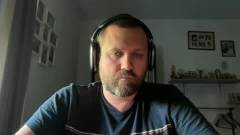 Peter online show from April 27, 5:00 pm