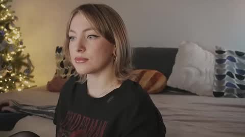 Kristina online show from December 18, 2:45 pm