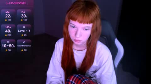 Shiina Mashiro online show from April 8, 2:33 am