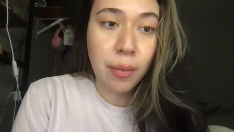 starlitdreams777 online show from May 28, 7:16 am
