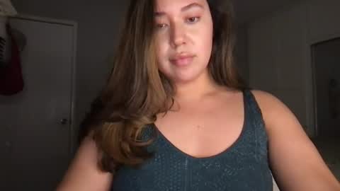 starlitdreams777 online show from July 18, 5:11 am